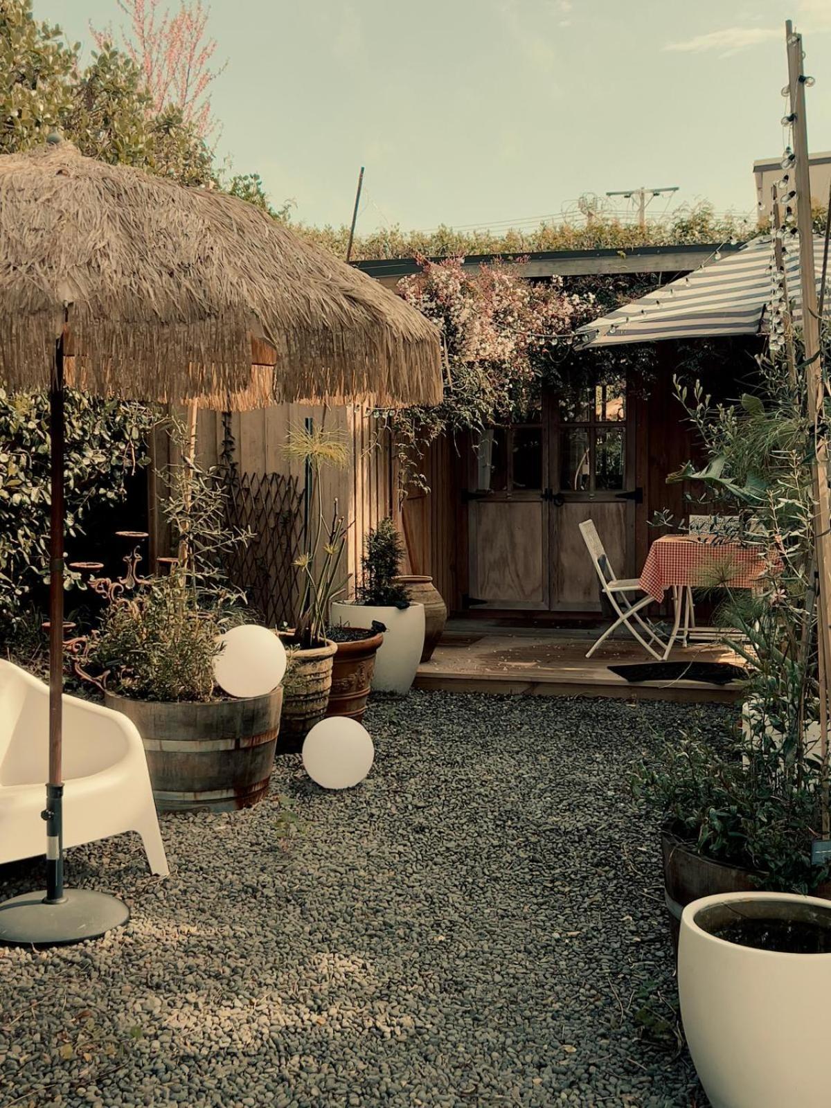 Piccola Casa Fiorita Hotel Mount Maunganui Ngoại thất bức ảnh
